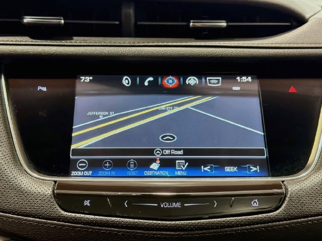 Certified 2018 Cadillac XT5 Premium Luxury FWD image 11