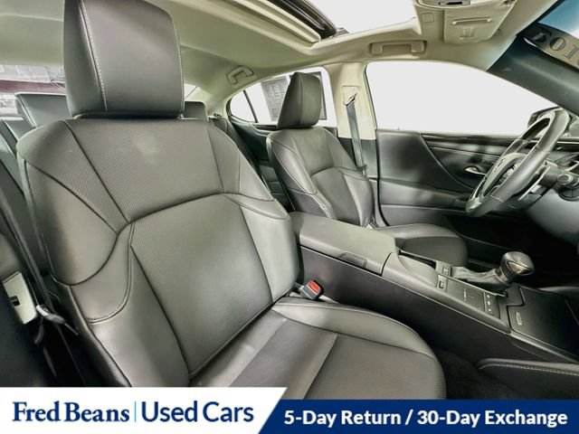 Used 2019 Lexus ES 350 w/ Premium Package FWD image 36