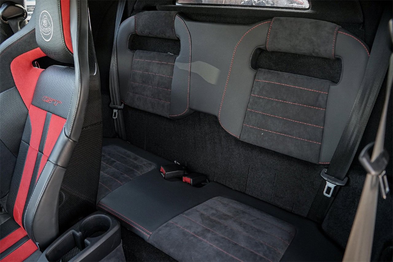 Used 2021 Lotus Evora image 22