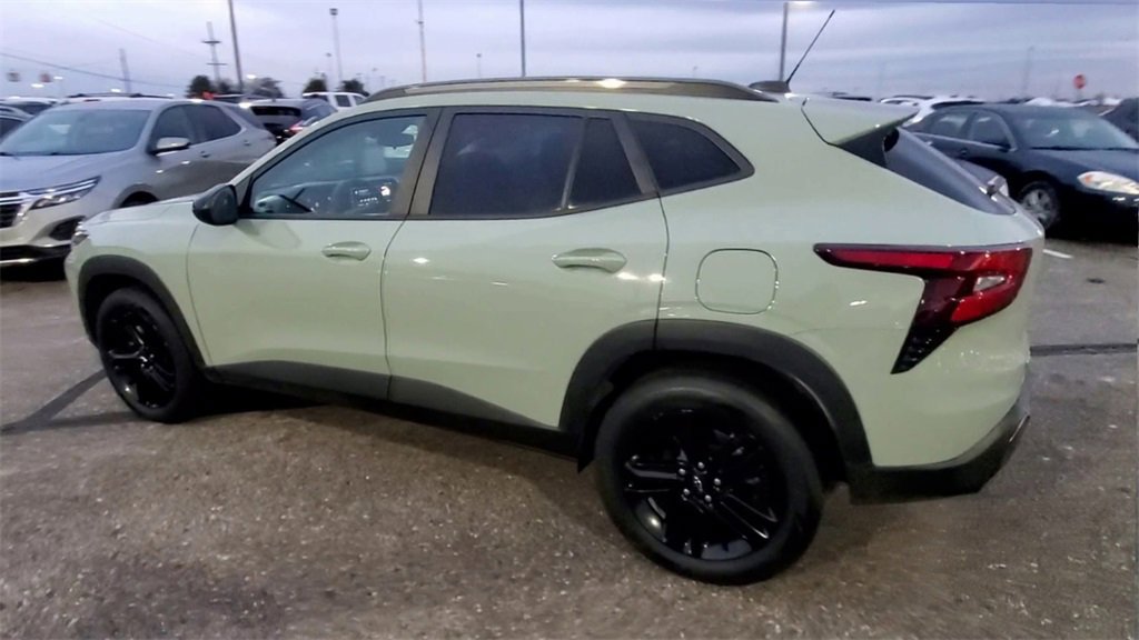 Used 2025 Chevrolet Trax ACTIV w/ Driver Confidence Package image 6