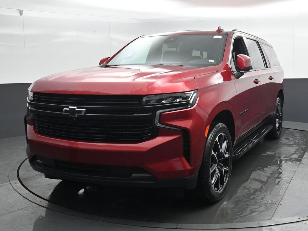 Used 2023 Chevrolet Suburban RST image 8