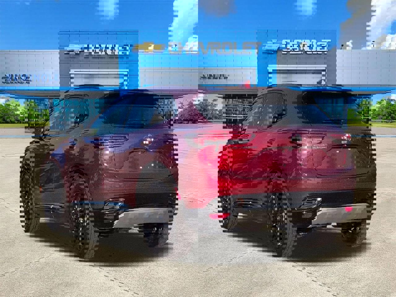 Used 2023 Buick Envision Essence w/ Sport Touring Package image 3