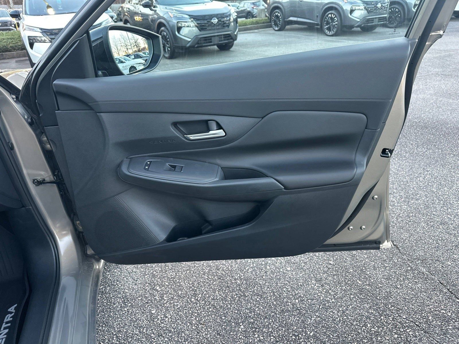 New 2026 Nissan Sentra SV w/ SV Convenience Package FWD image 14