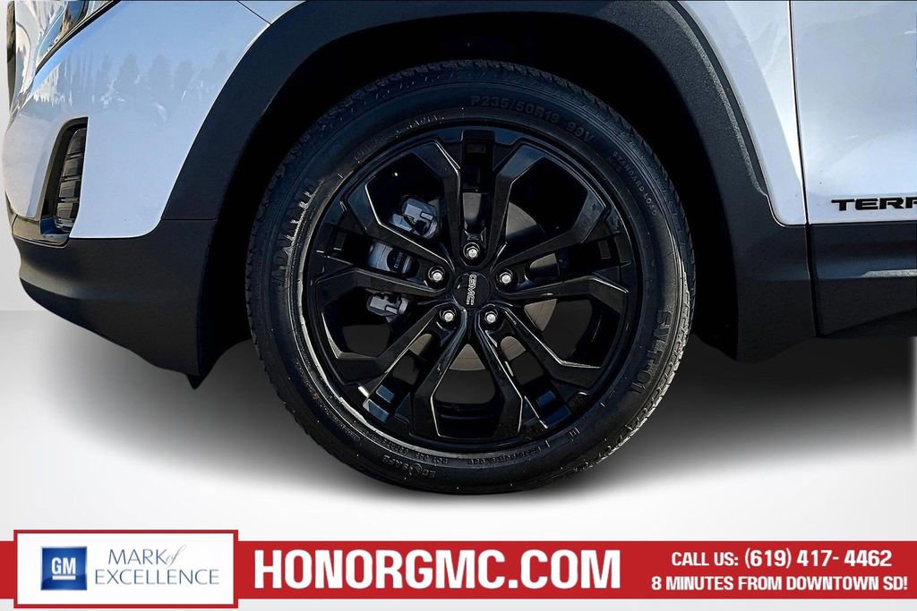 Used 2021 GMC Terrain SLE w/ Driver Convenience Package image 30