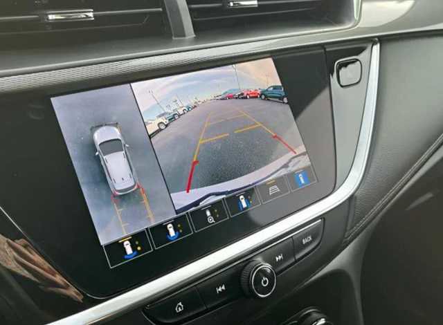 Used 2022 Buick Encore GX Select w/ Advanced Technology Package image 7