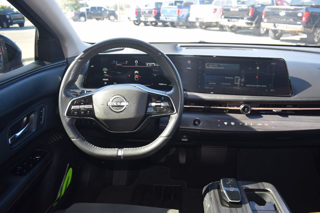 Used 2023 Nissan Ariya FWD image 18