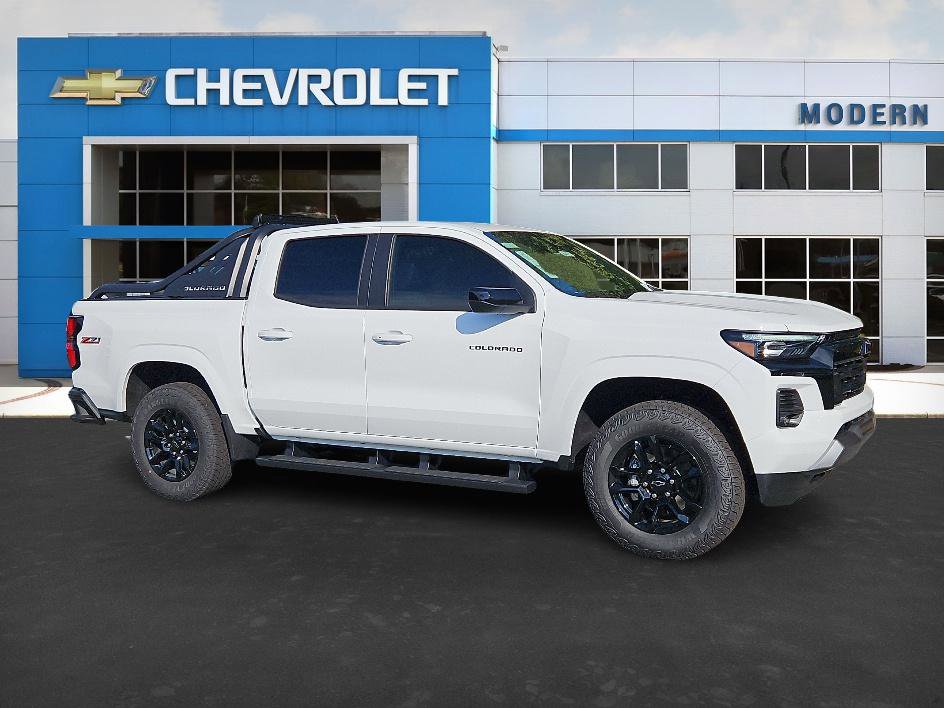 New 2025 Chevrolet Colorado Z71 w/ Midnight Edition image 7