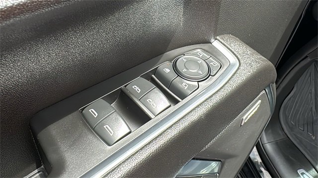 Used 2023 GMC Sierra 1500 SLT w/ SLT Premium Plus Package image 2