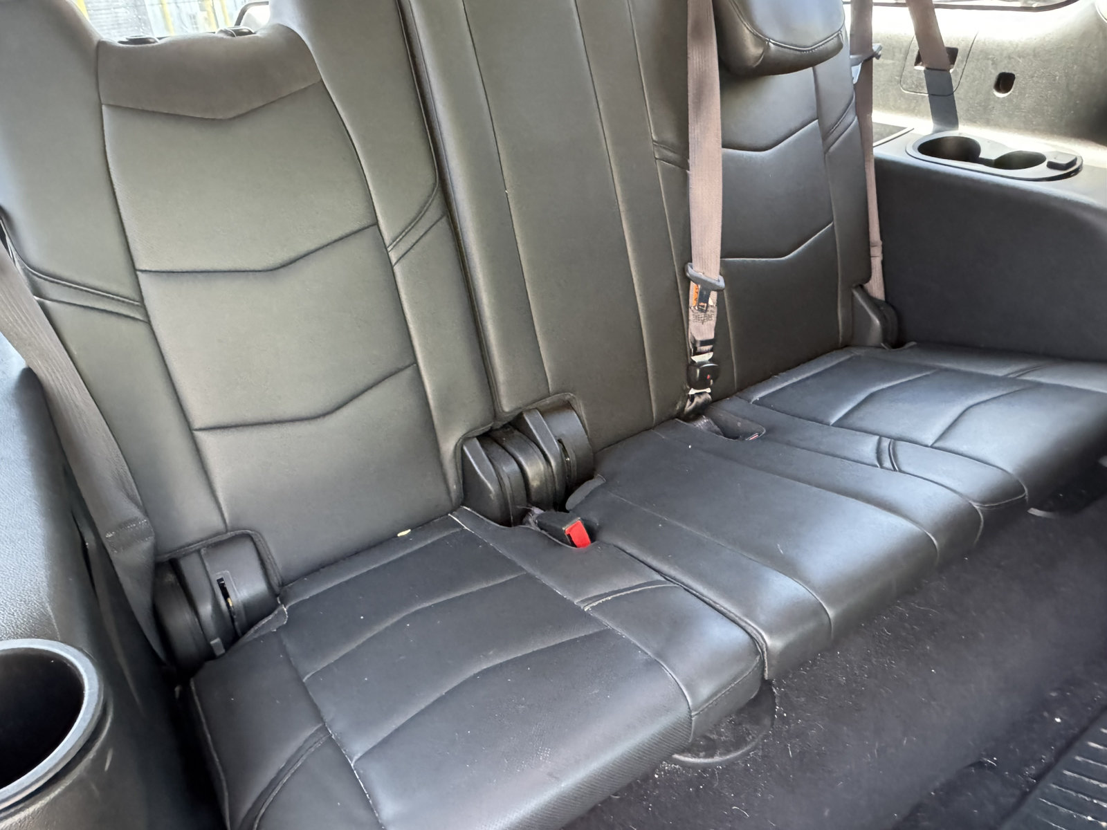 Used 2017 Cadillac Escalade ESV Luxury AWD/4WD image 19