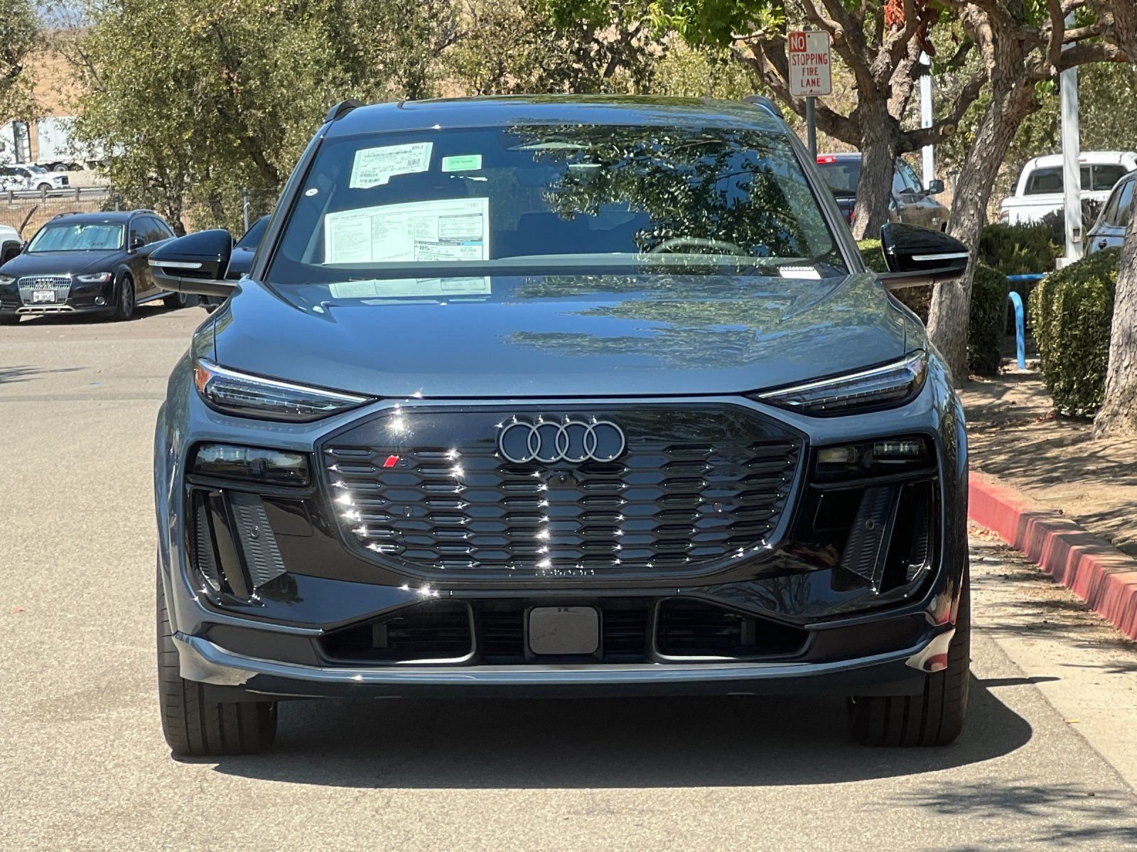 New 2027 Audi SQ6 e-tron Premium Plus AWD/4WD image 9