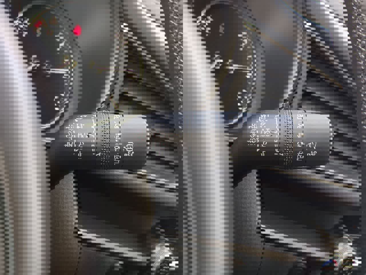 New 2025 MAZDA CX-30 AWD 2.5 S w/ Select Sport Pkg image 23