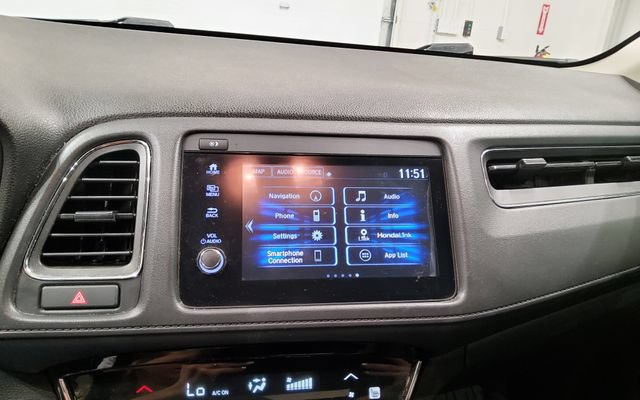Used 2020 Honda HR-V Touring image 30