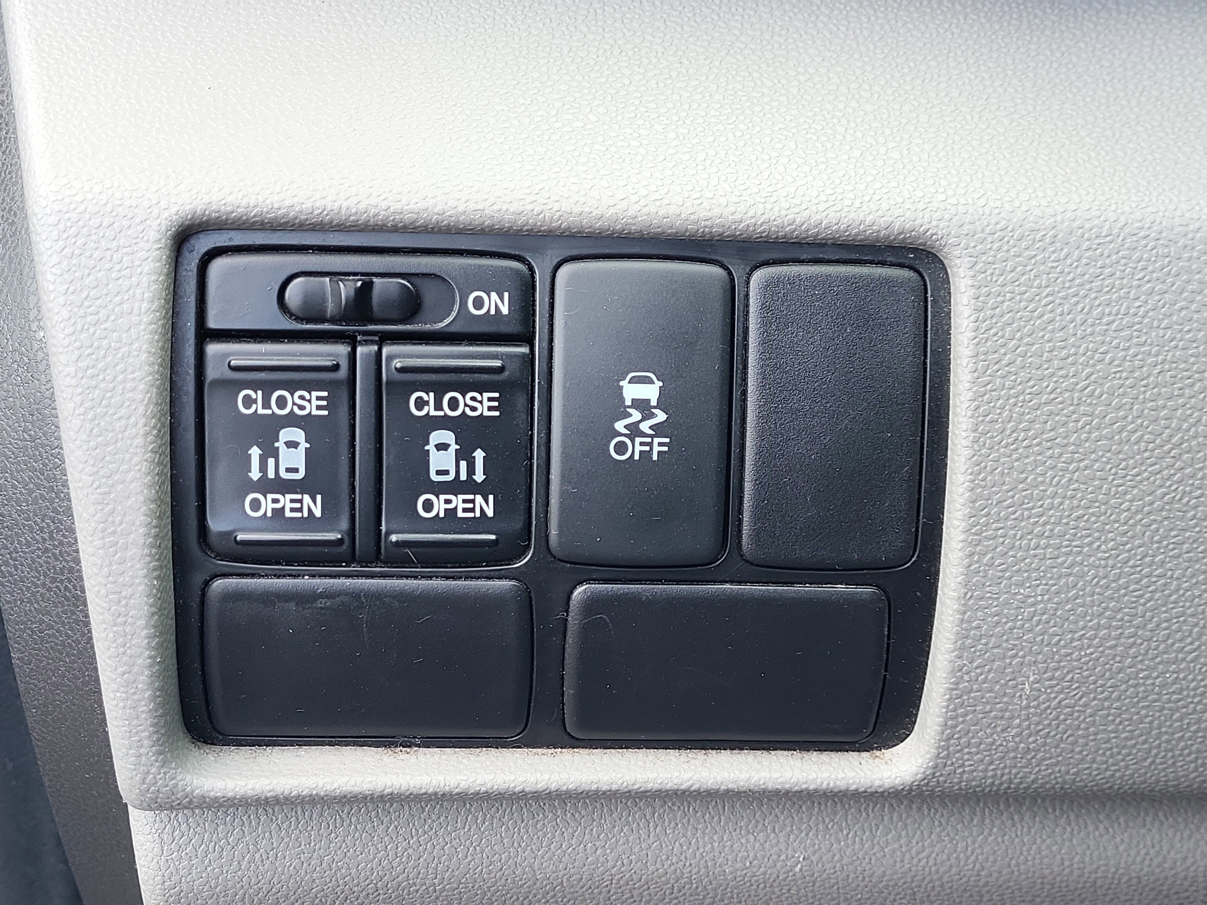 Used 2012 Honda Odyssey EX image 28