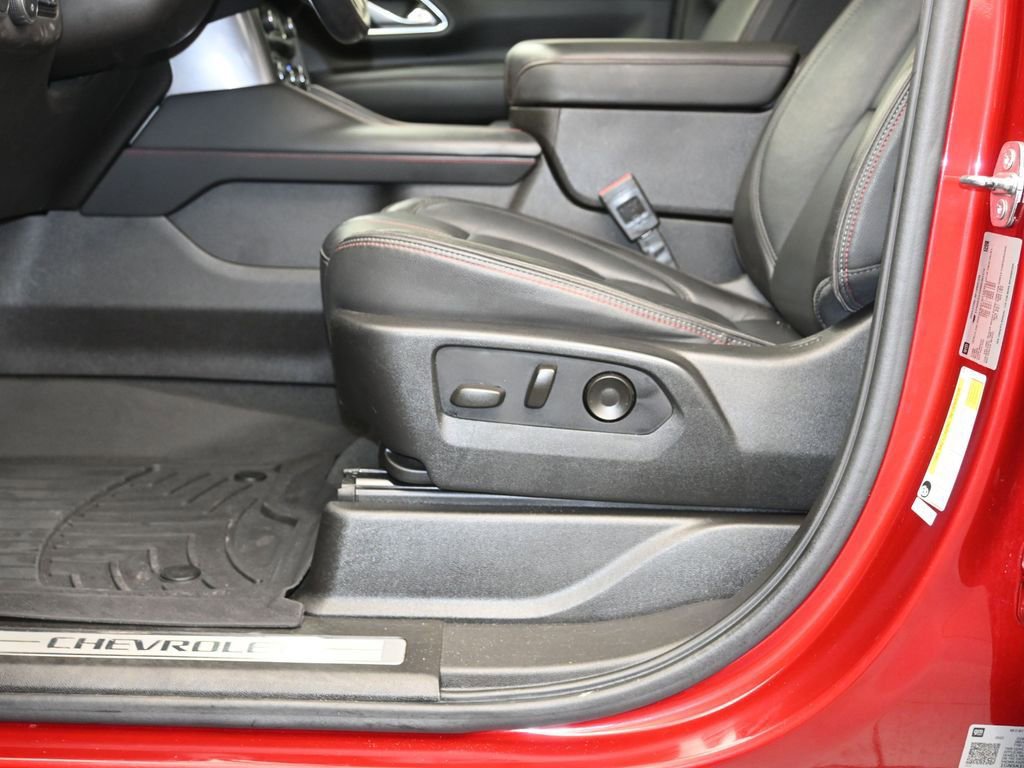 Certified 2021 Chevrolet Suburban RST w/ Luxury Package image 24