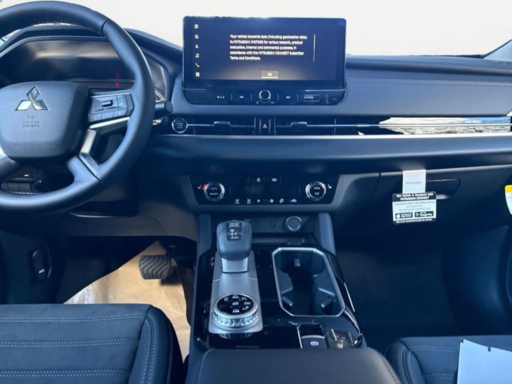 New 2026 Mitsubishi Outlander SE image 18