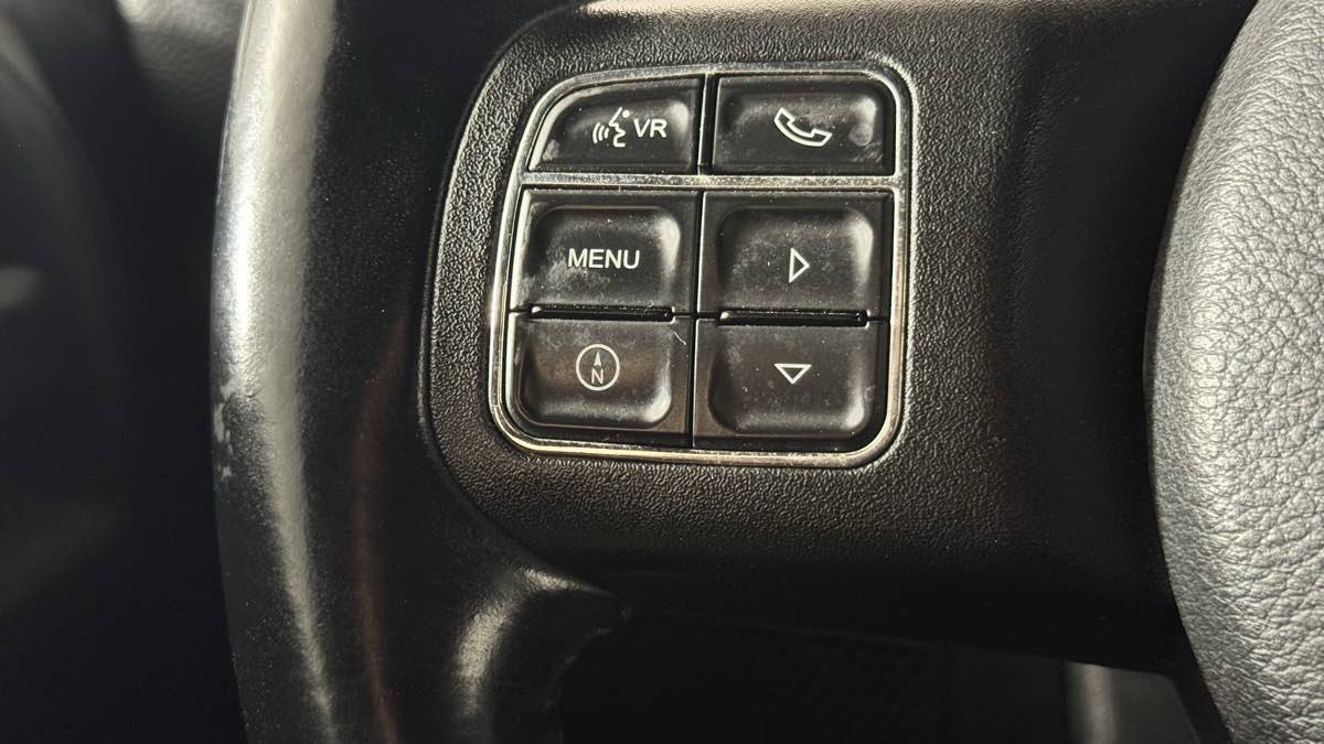 Used 2012 Jeep Wrangler Unlimited Sport AWD/4WD image 18