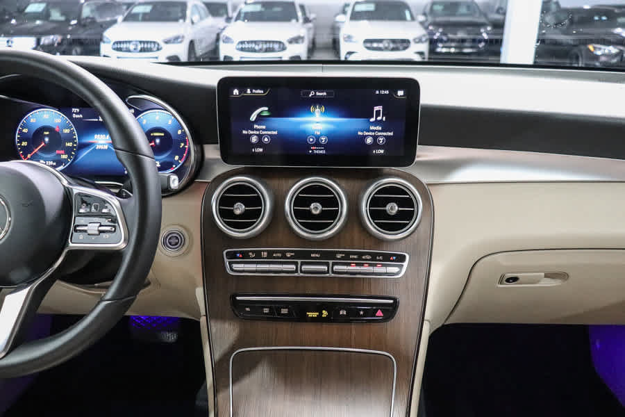 Certified 2022 Mercedes-Benz GLC 300 image 13
