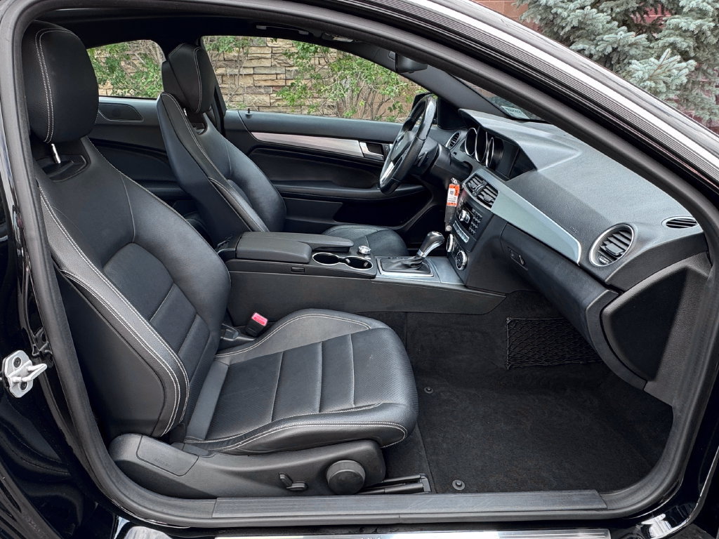 Used 2015 Mercedes-Benz C 250 Coupe image 25