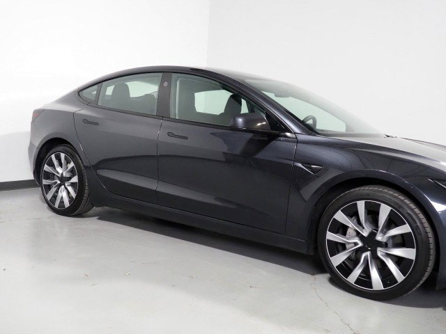 Used 2025 Tesla Model 3 Long Range RWD image 52