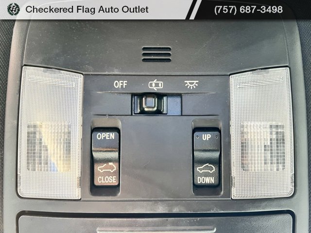 Used 2017 Toyota RAV4 SE image 23