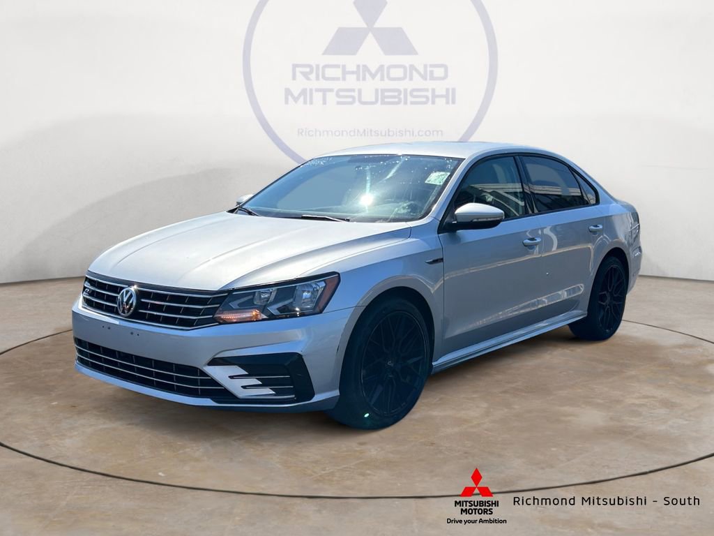 Used 2018 Volkswagen Passat 2.0T R-Line FWD image 7