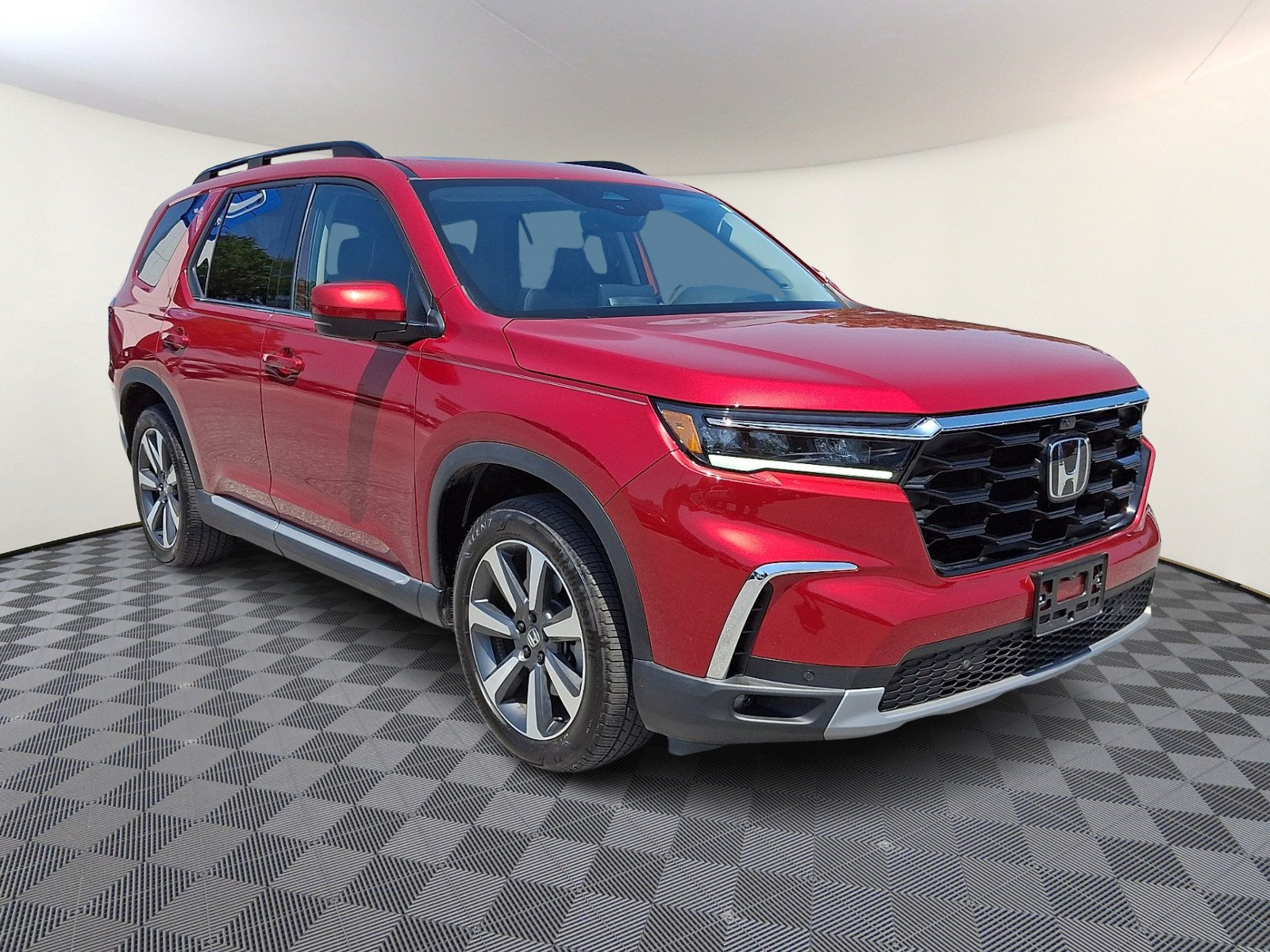 Used 2025 Honda Pilot Elite video 1