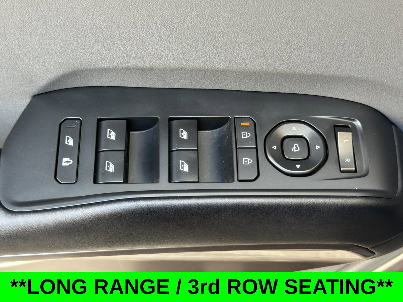 Used 2024 Kia EV9 Light Long Range RWD image 13