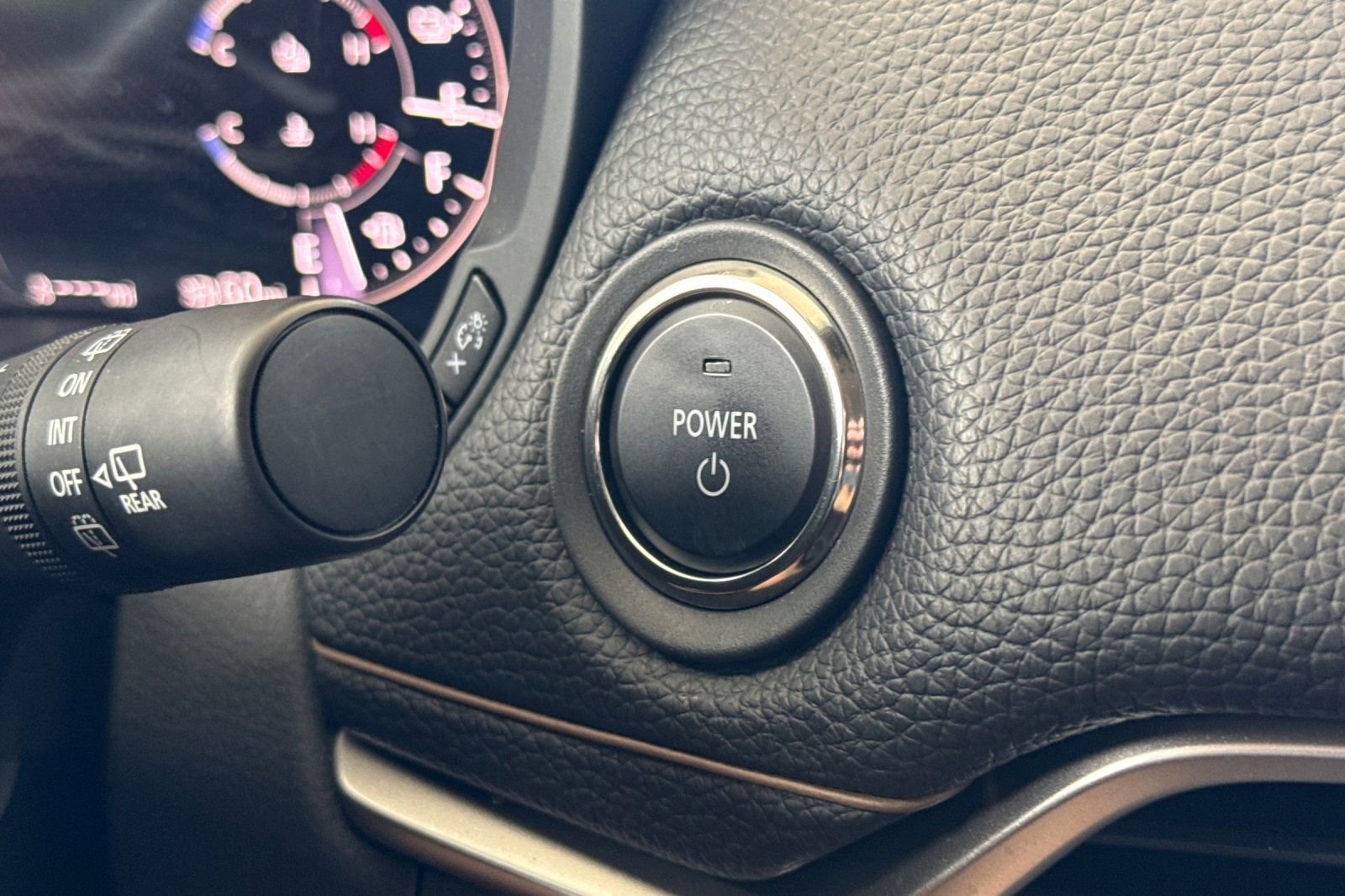 Certified 2025 MAZDA CX-70 Plug-In Hybrid w/ Premium Pkg image 24