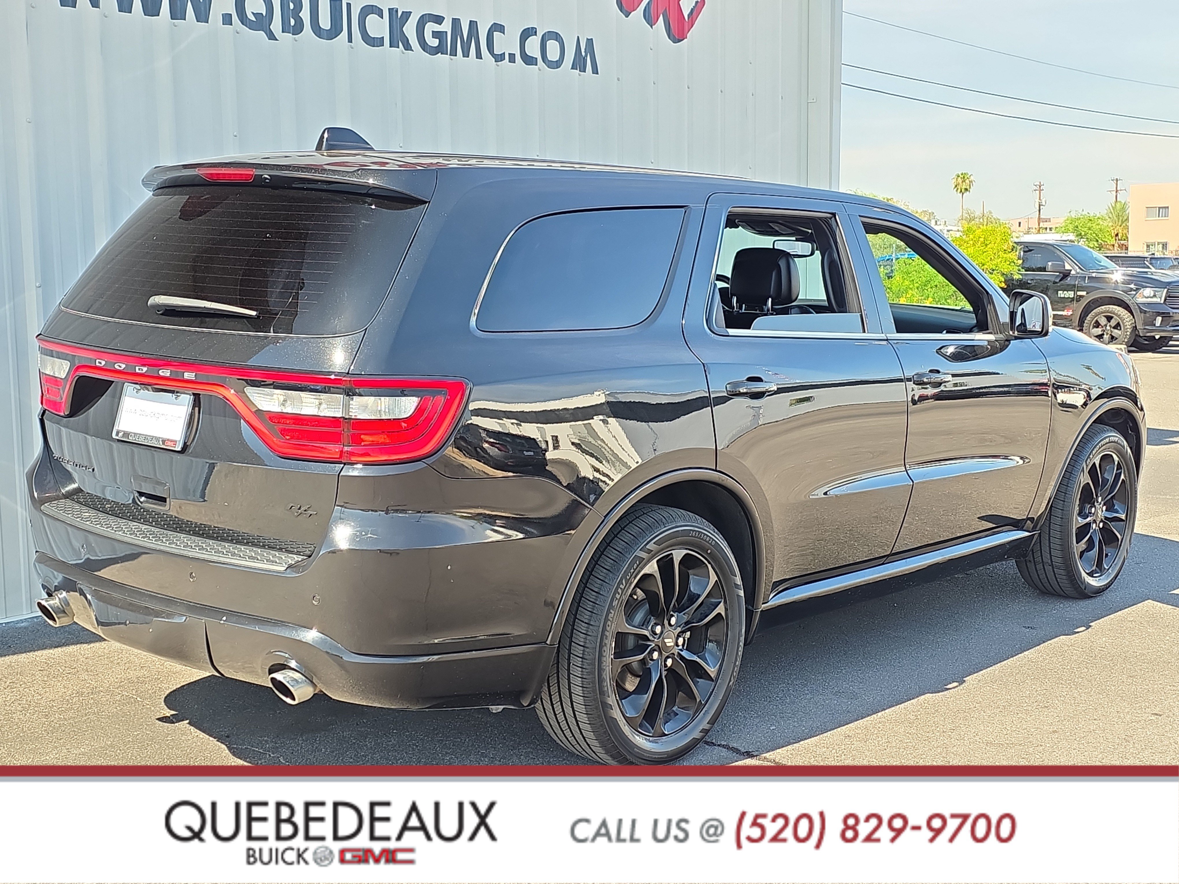 Used 2020 Dodge Durango R/T w/ Technology Group RWD image 7
