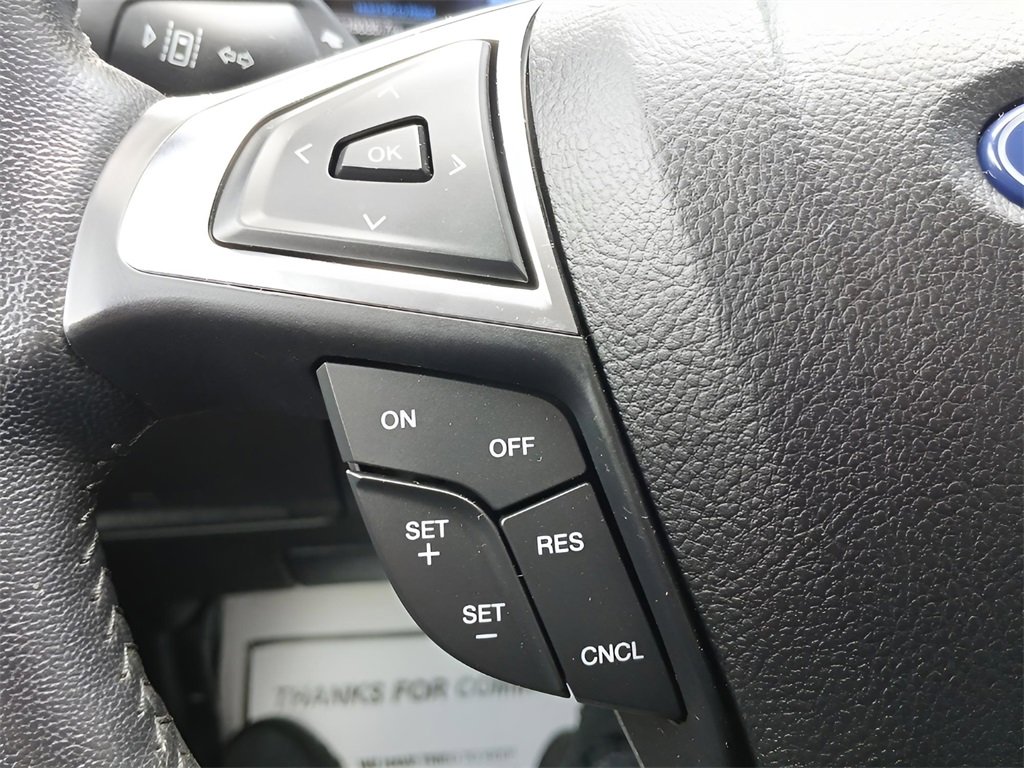 Used 2022 Ford Edge SEL image 17