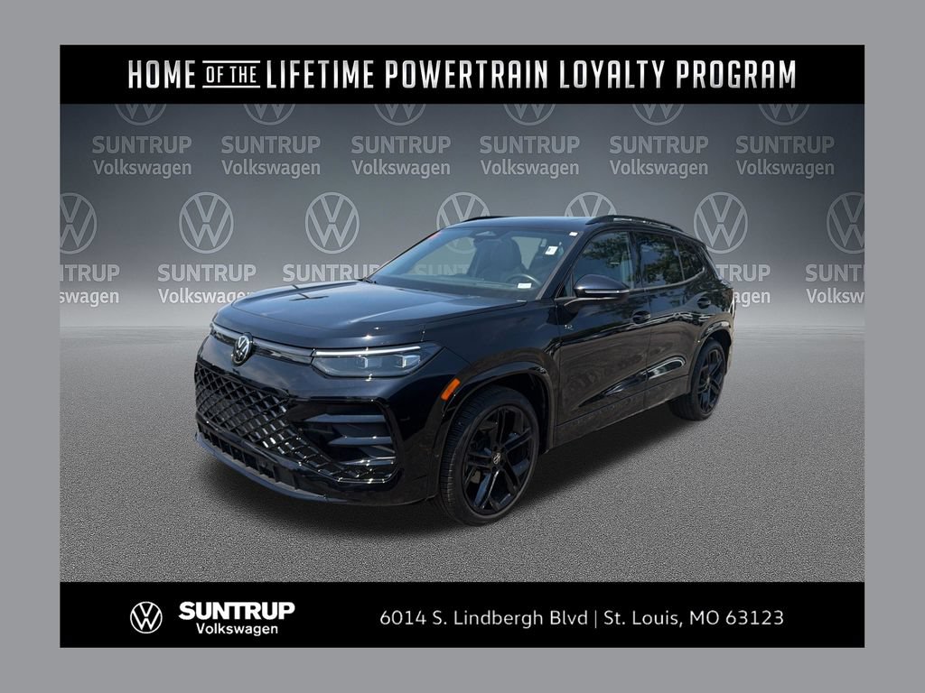 Used 2025 Volkswagen Tiguan SE R-Line FWD image 1