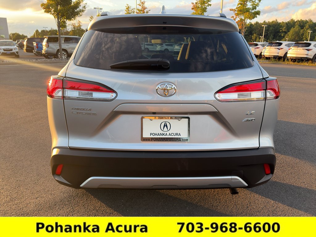 Used 2023 Toyota Corolla Cross LE AWD/4WD image 6