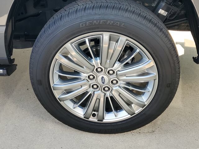 Certified 2024 Ford F150 Platinum w/ Equipment Group 703A Plus AWD/4WD image 5