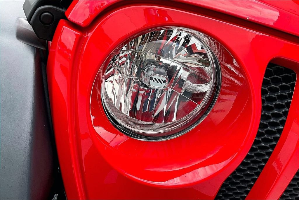 Used 2018 Jeep Wrangler Sport AWD/4WD image 33