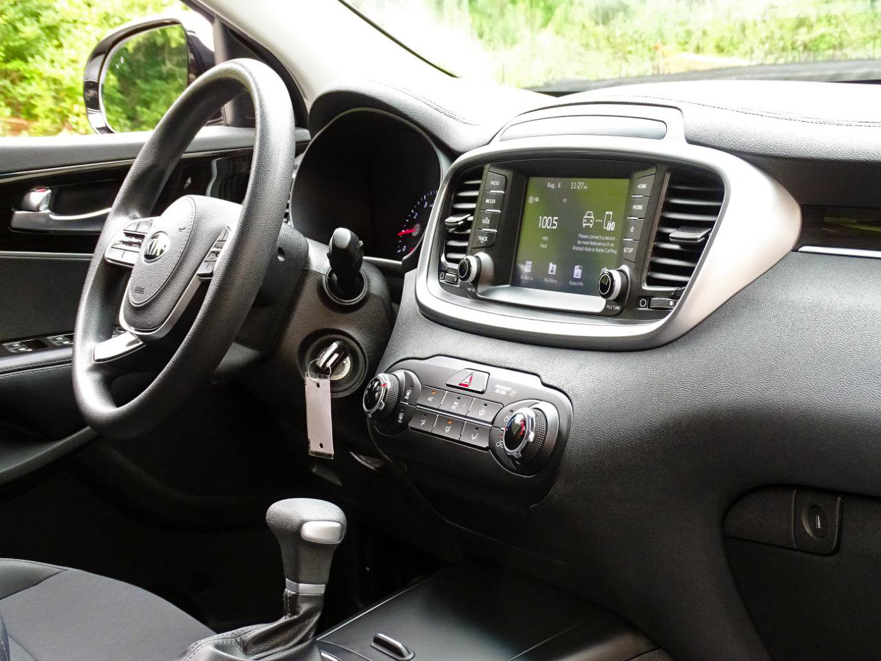 Used 2020 Kia Sorento LX FWD image 41