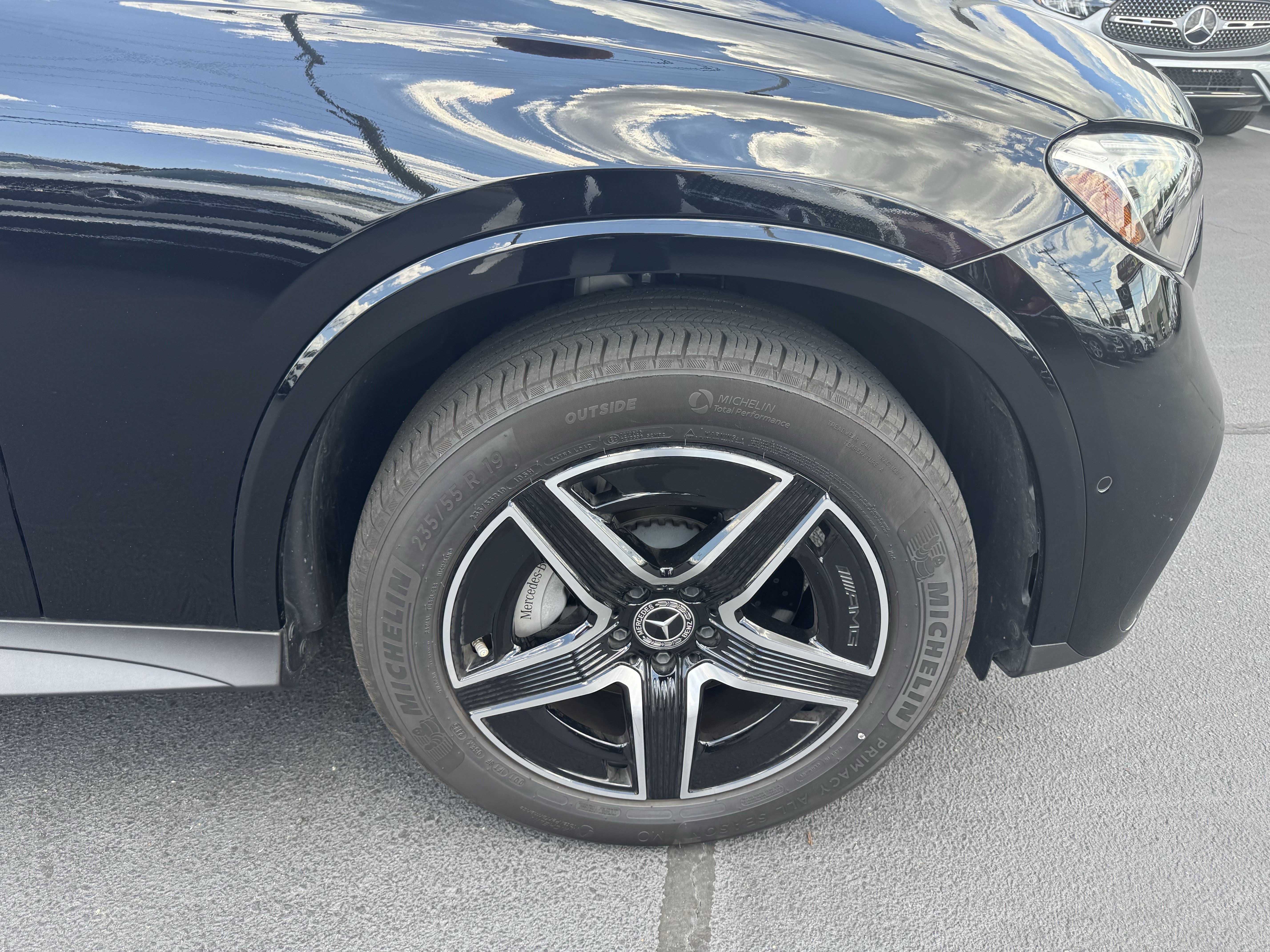 Used 2026 Mercedes-Benz GLC 300 image 13