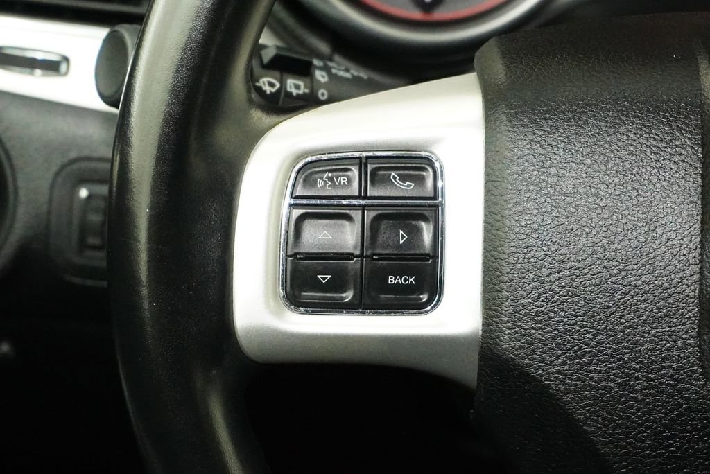 Used 2019 Dodge Journey SE w/ Connectivity Group image 19