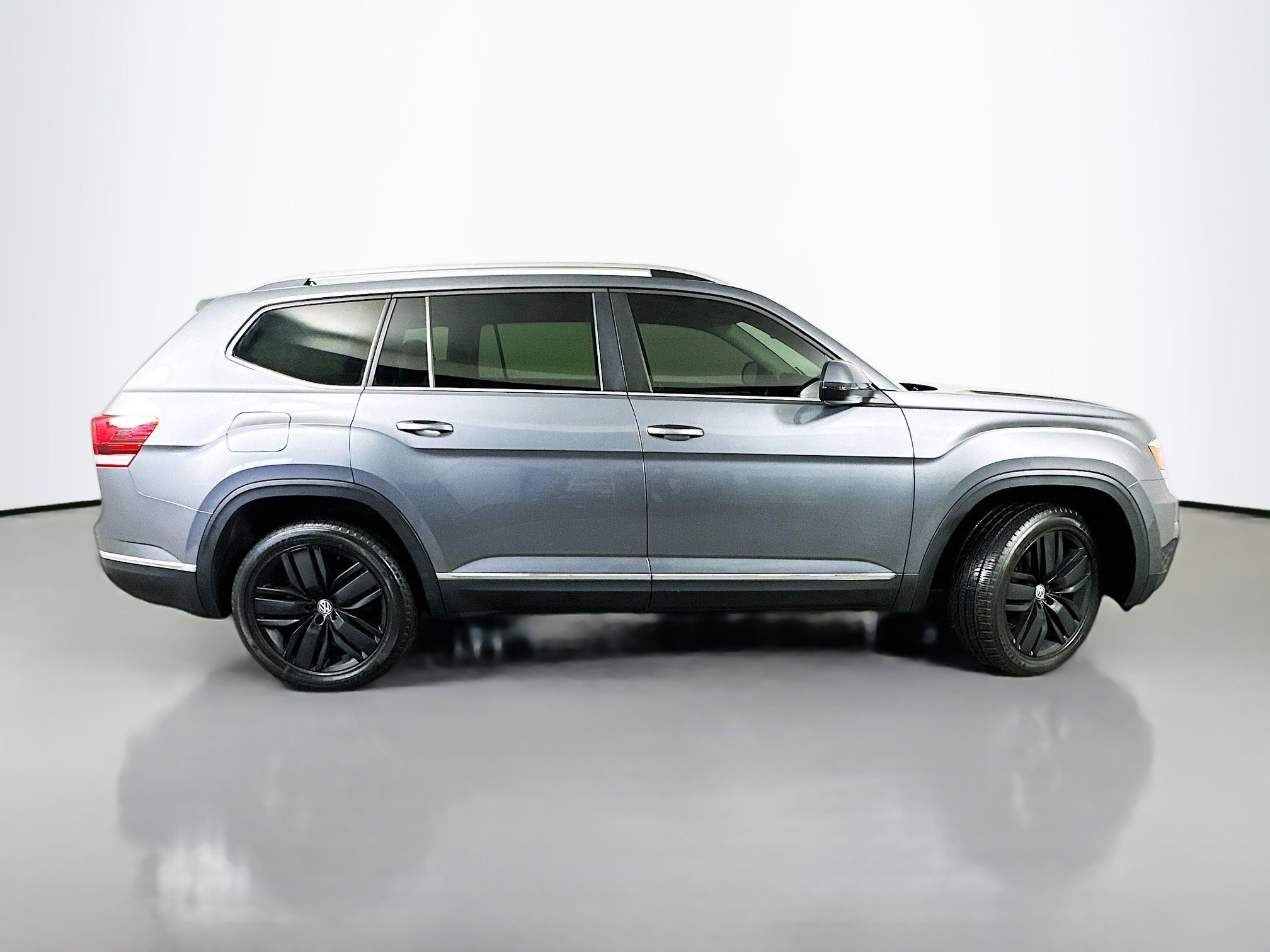 Used 2018 Volkswagen Atlas SEL image 8