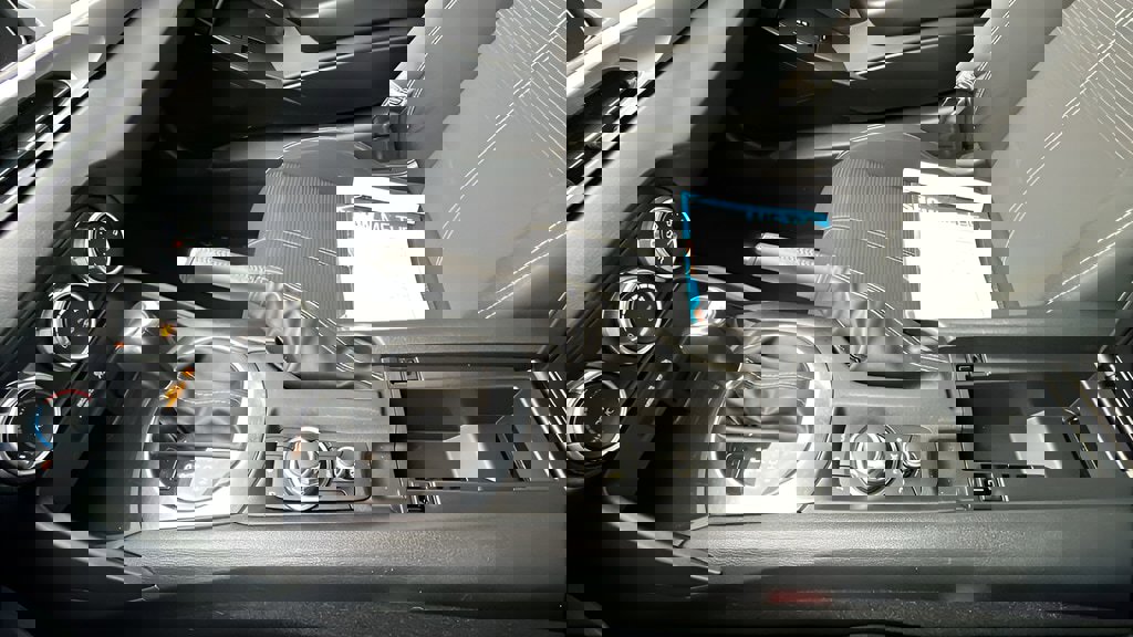 Used 2019 FIAT 124 Spider Classica w/ Technology Group image 19