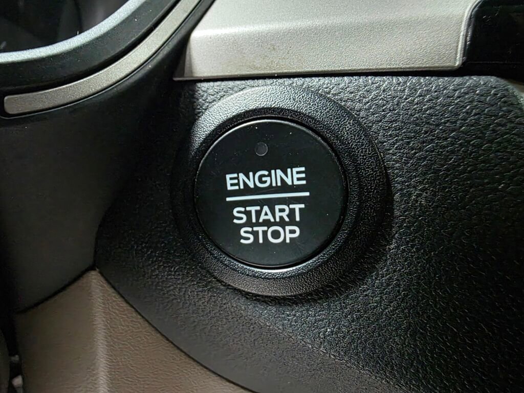 Used 2022 Ford Escape SEL AWD/4WD image 15