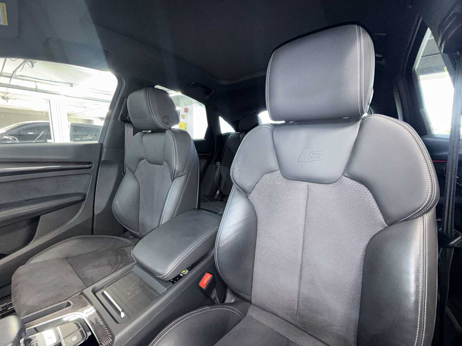 Used 2023 Audi SQ5 Prestige w/ Prestige Package AWD/4WD image 14