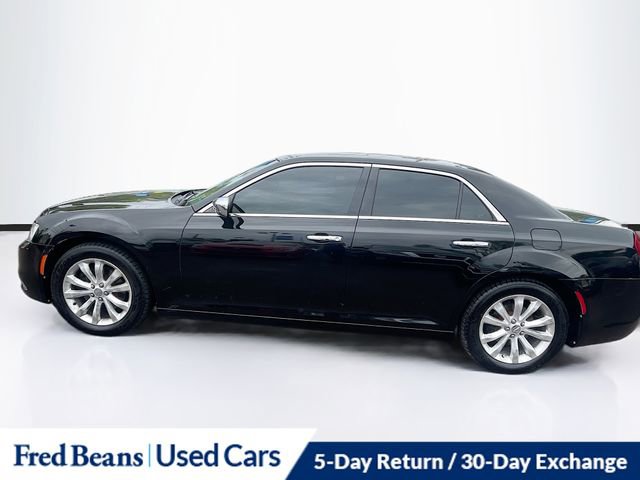 Used 2016 Chrysler 300 C AWD/4WD image 4