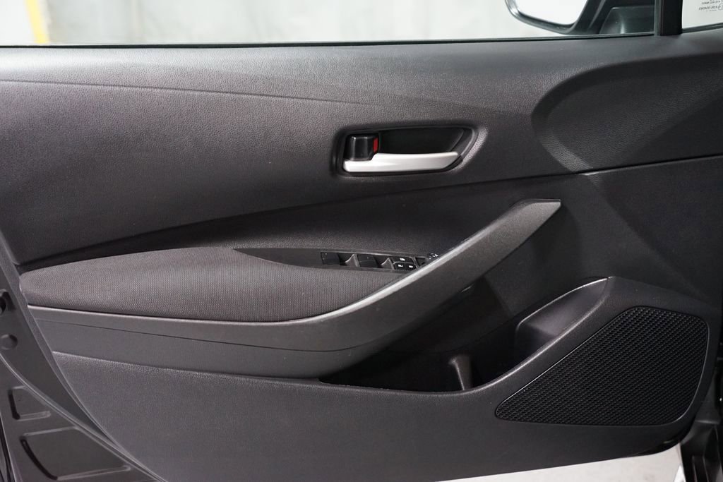 Certified 2021 Toyota Corolla LE image 26