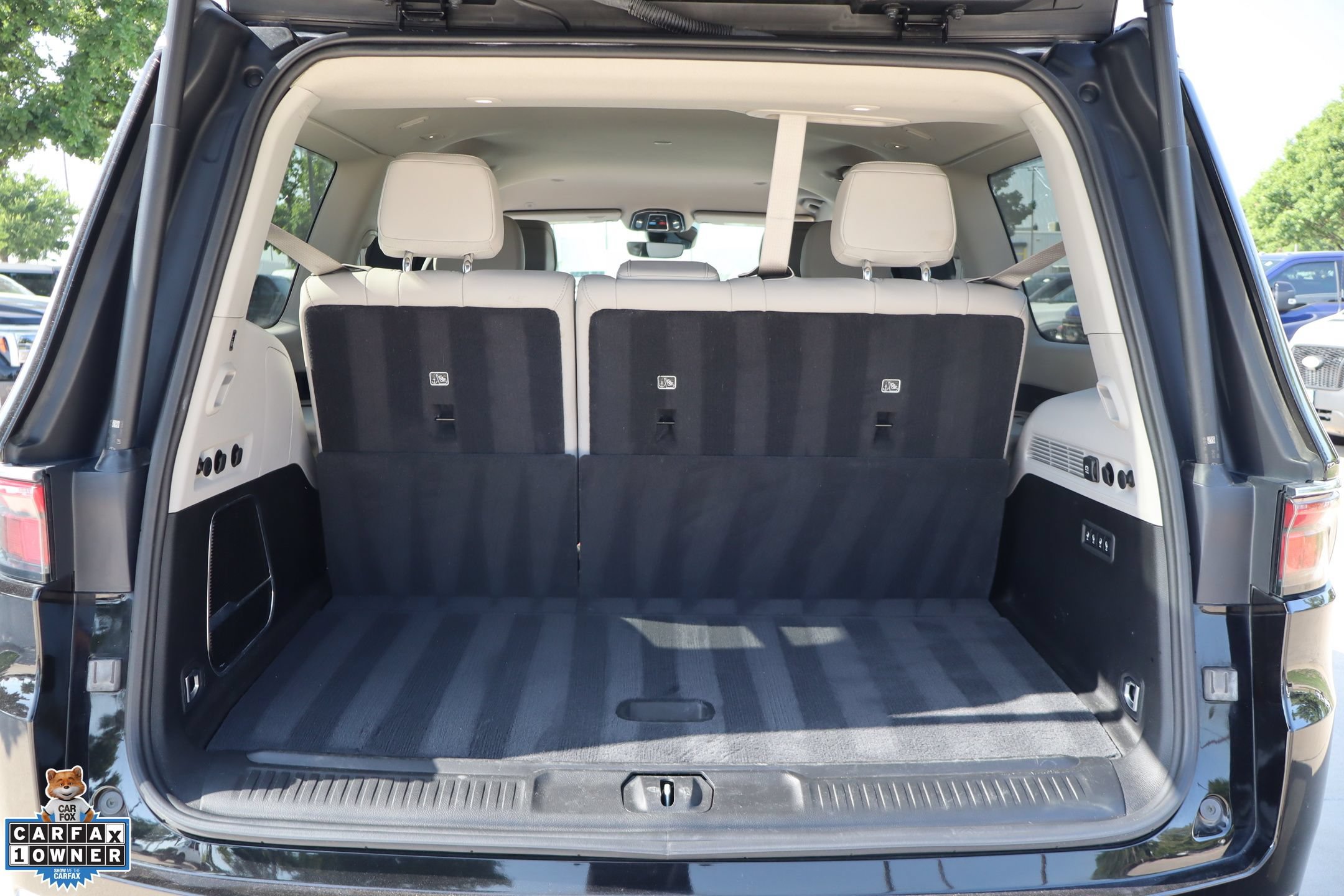 Used 2023 Jeep Wagoneer Series III w/ Convenience Group I RWD image 25