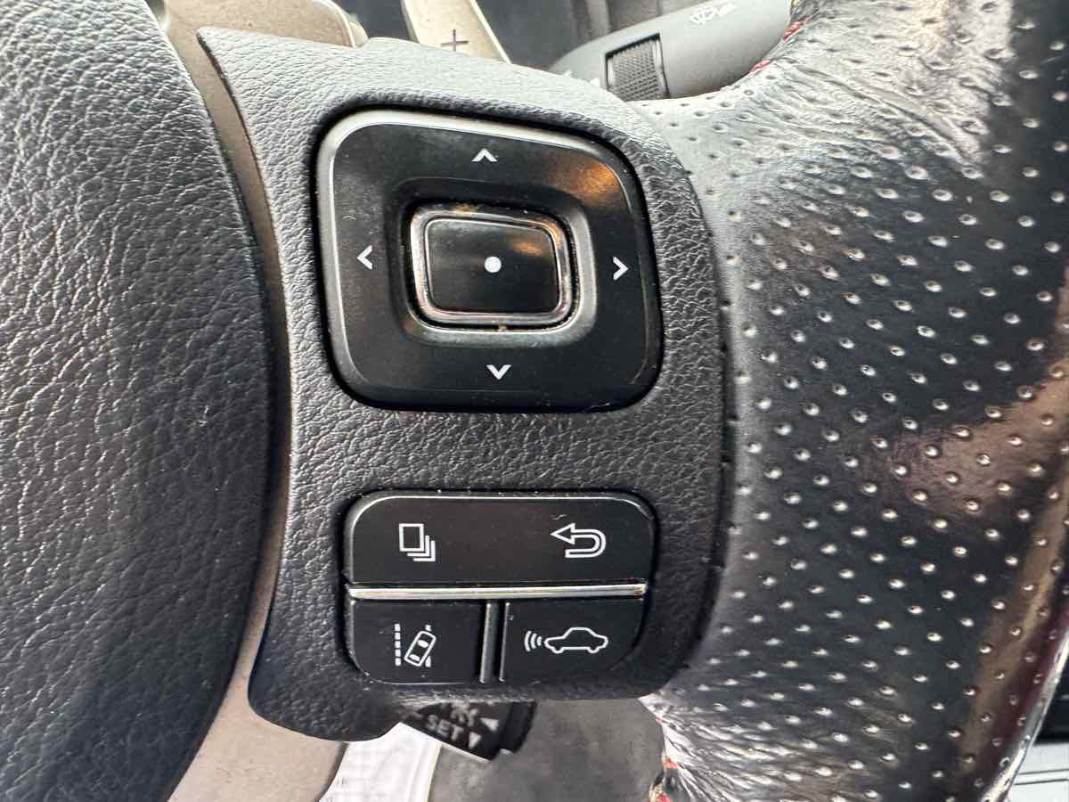 Used 2018 Lexus IS 300 F Sport w/ F Sport Package AWD/4WD image 15