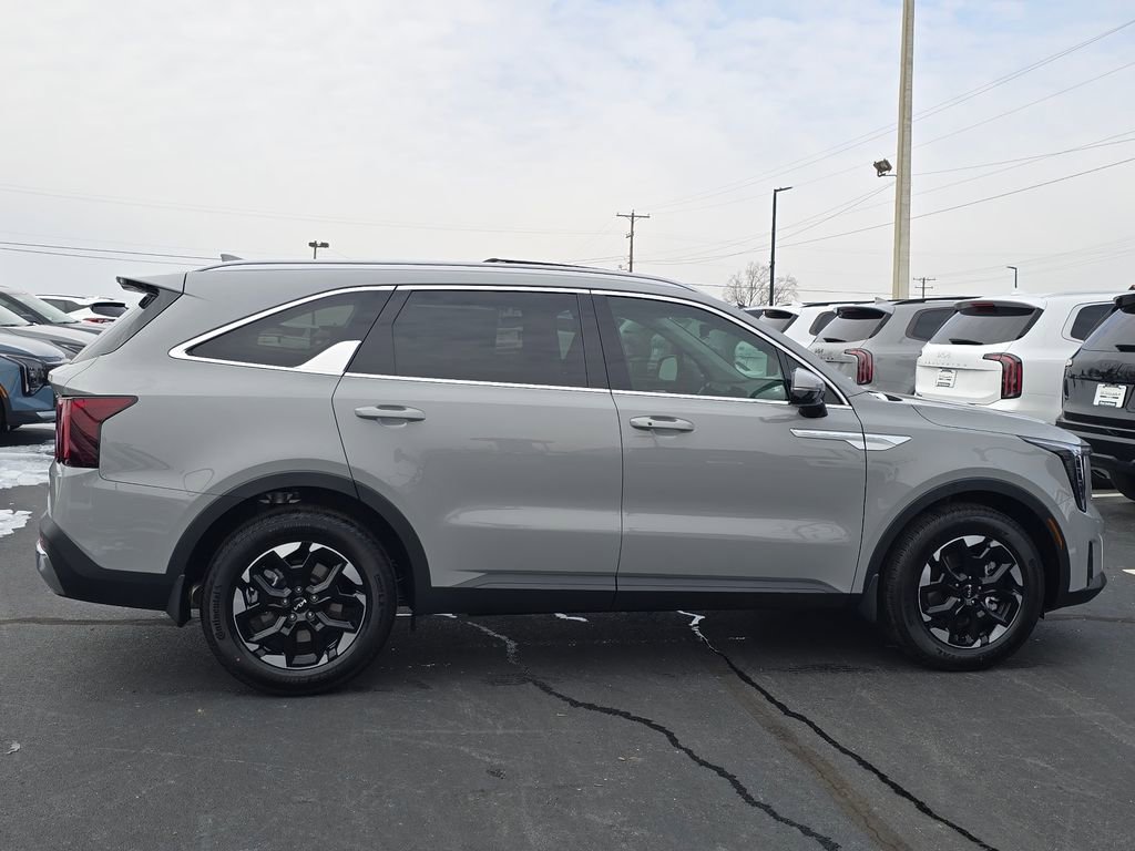 New 2026 Kia Sorento S w/ S Panoramic Sunroof Package FWD video 2