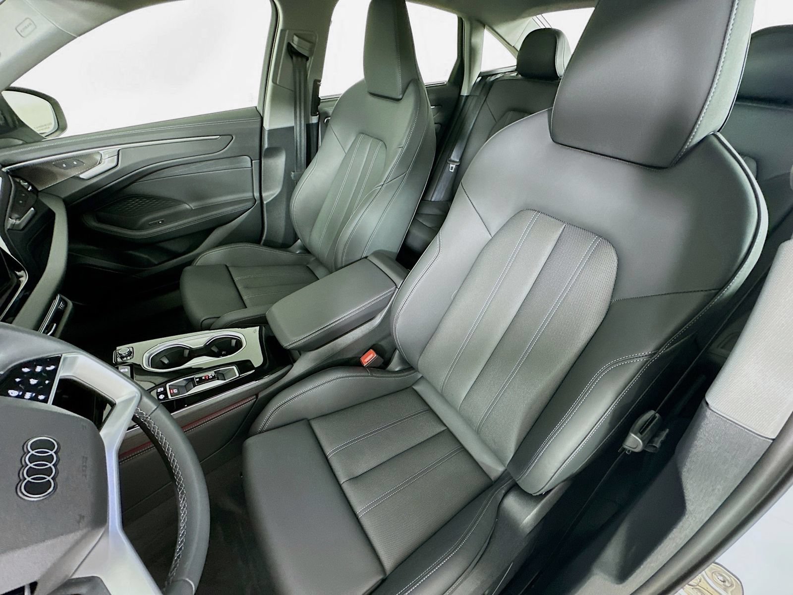 New 2026 Audi A6 Premium Plus AWD/4WD image 34