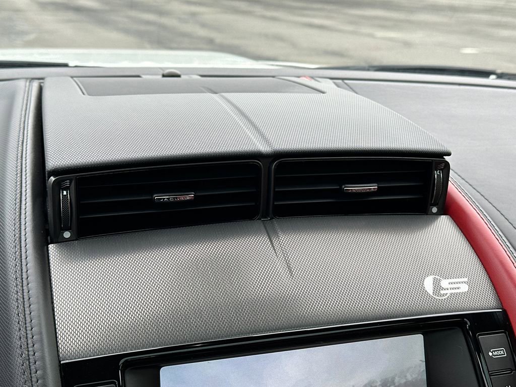 Used 2017 Jaguar F-TYPE S image 28