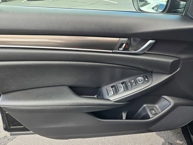 Used 2020 Honda Accord Sport image 16