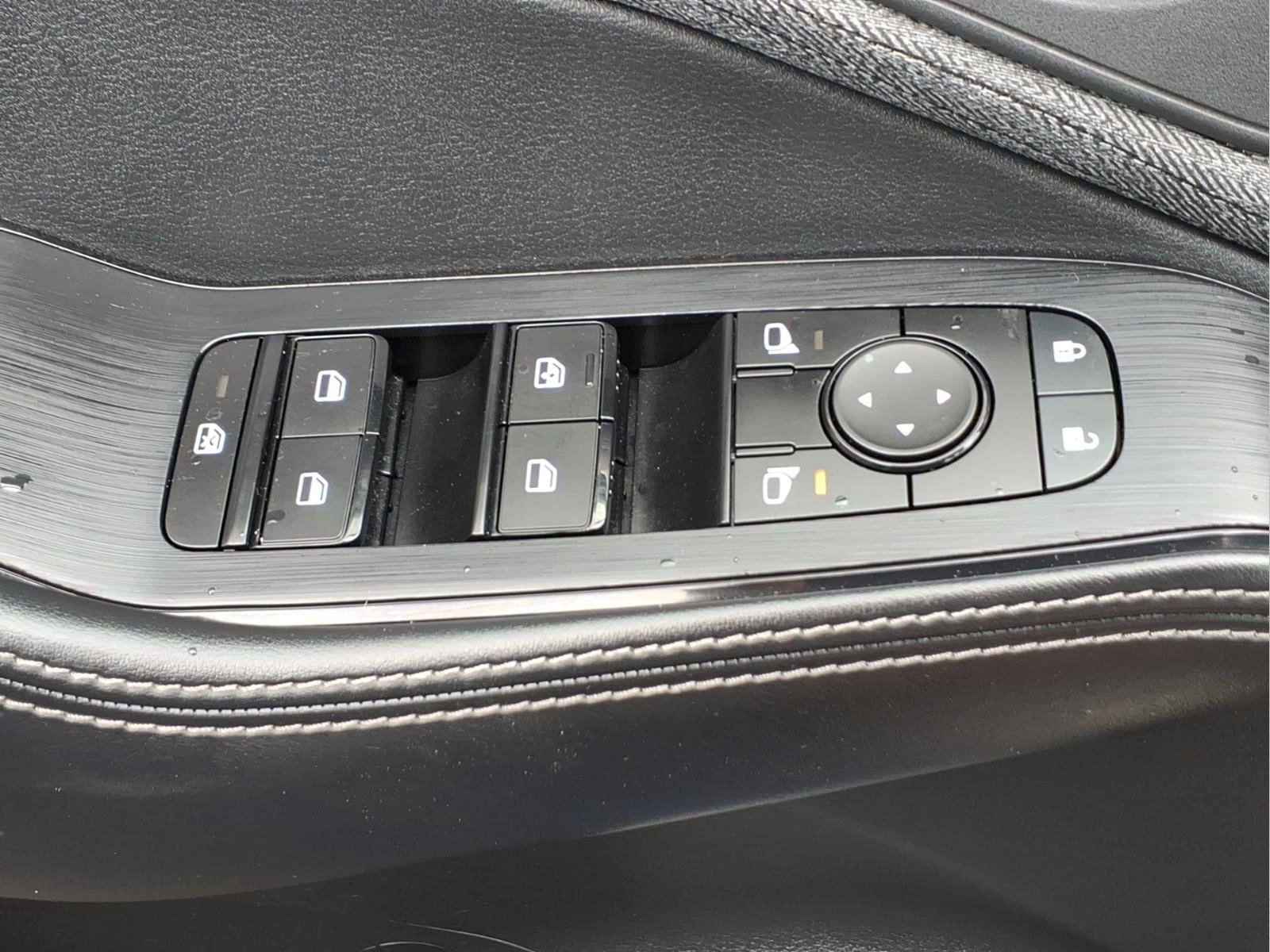 Certified 2023 Nissan Rogue SV AWD/4WD image 24